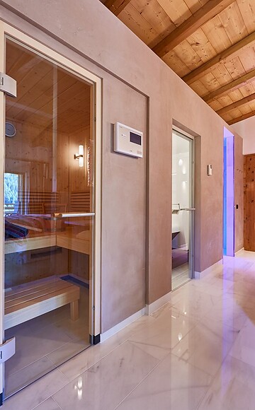 Dolomites Mountain Spa Suite
