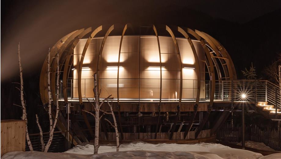 The sauna seen from the outside in a winter night