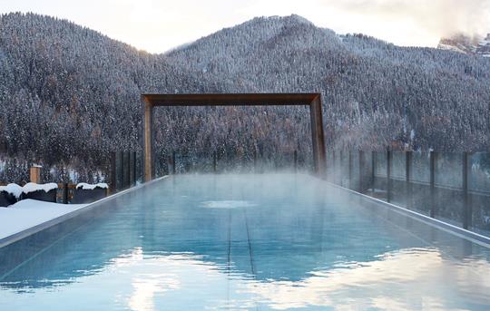 Sky Pool im Winter