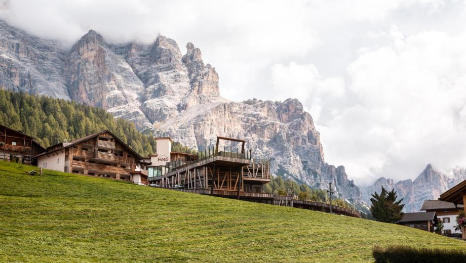 Dolomiti Wellness Hotel Fanes