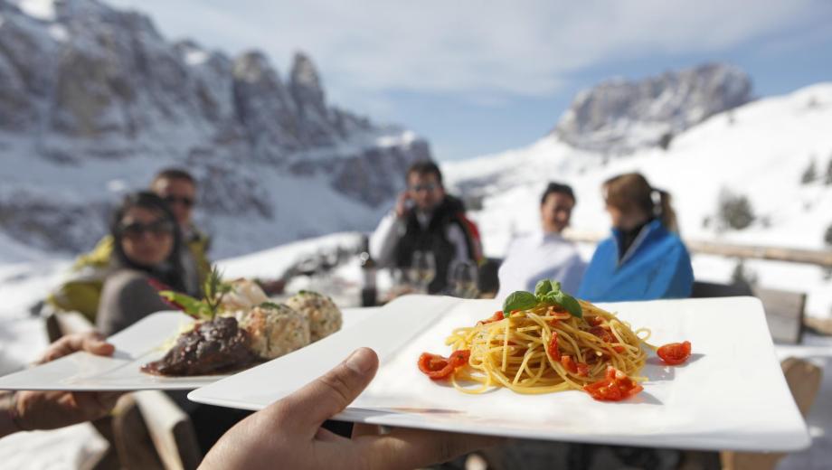 Genuss auf der Skihütte