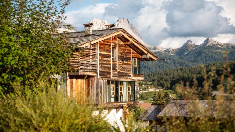 Chalet con vista della valle